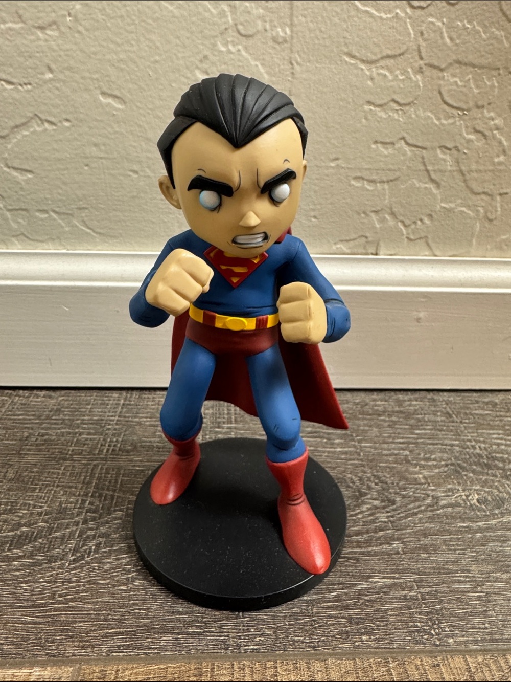 DC Collectibles Artists Alley Superman Vinyl Figurine